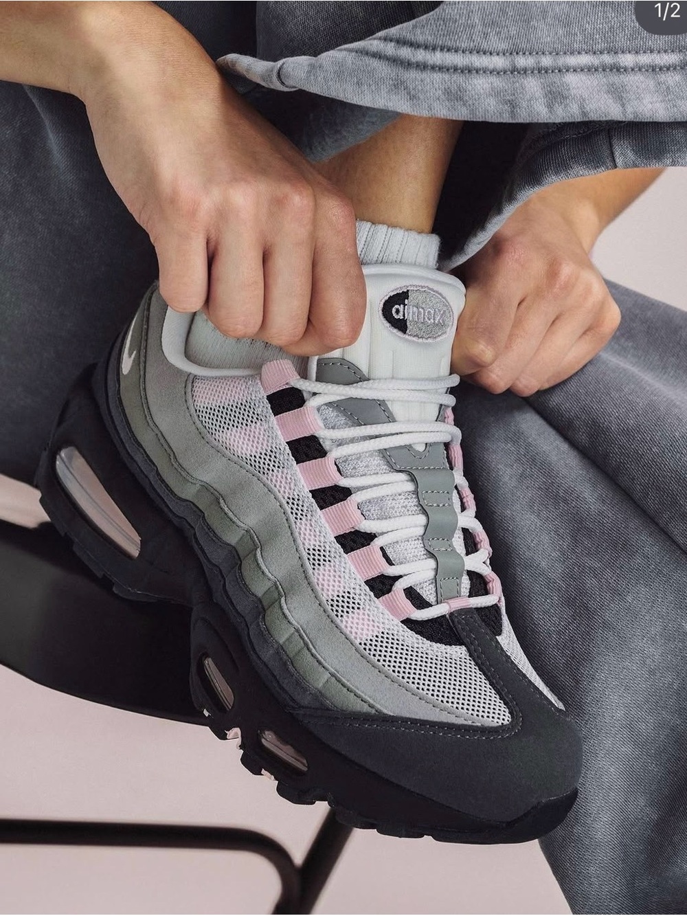 Nike Air Max 95 “Pink Foam”